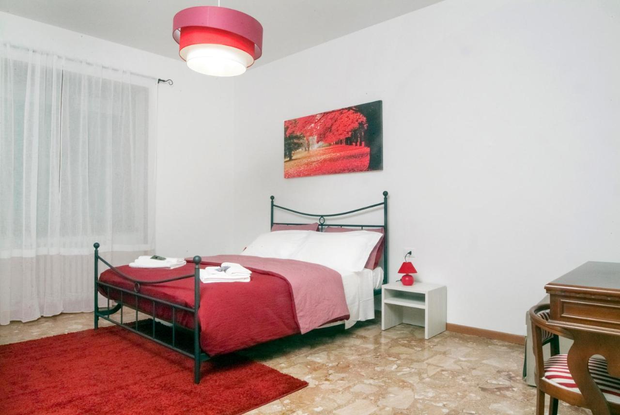 Citywalls Guest House Бергамо Экстерьер фото