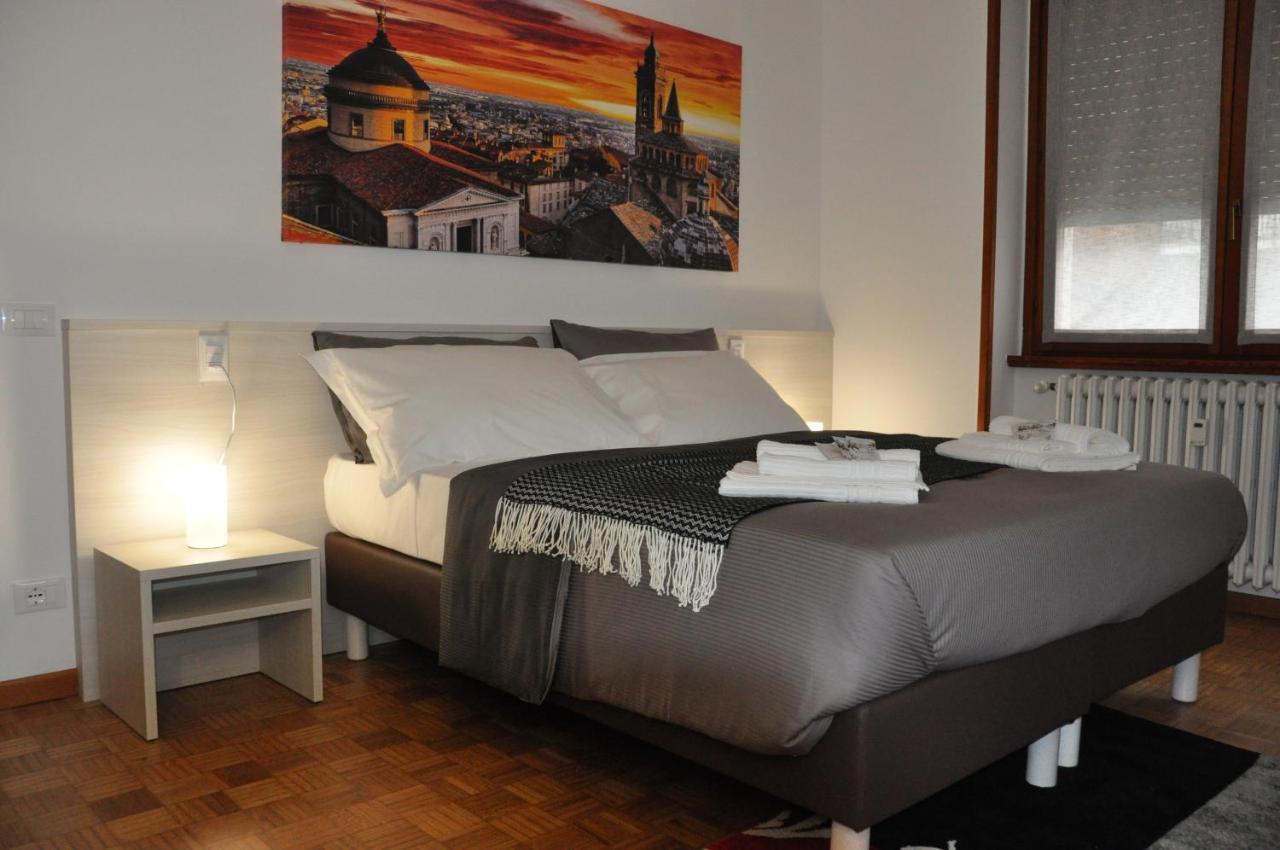 Citywalls Guest House Бергамо Экстерьер фото