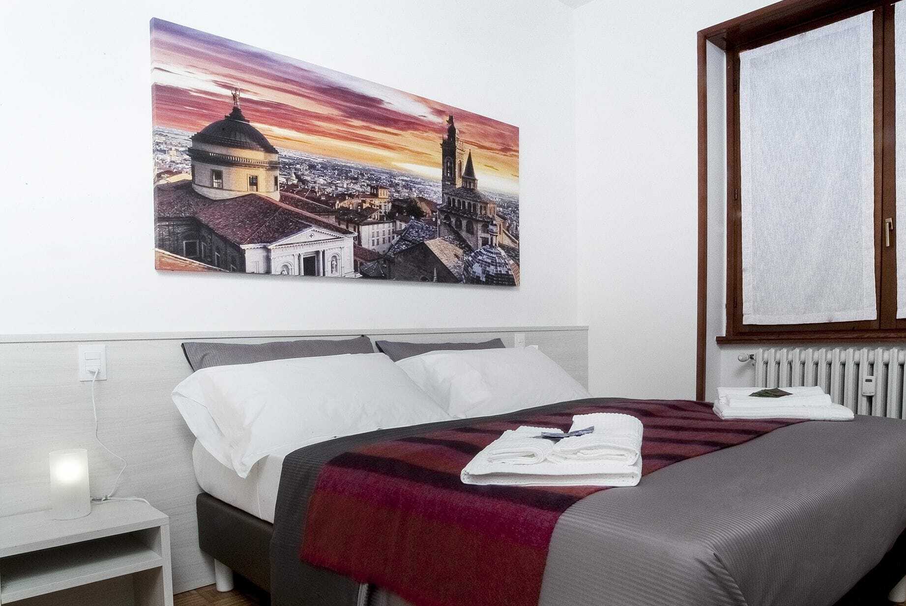 Citywalls Guest House Бергамо Экстерьер фото